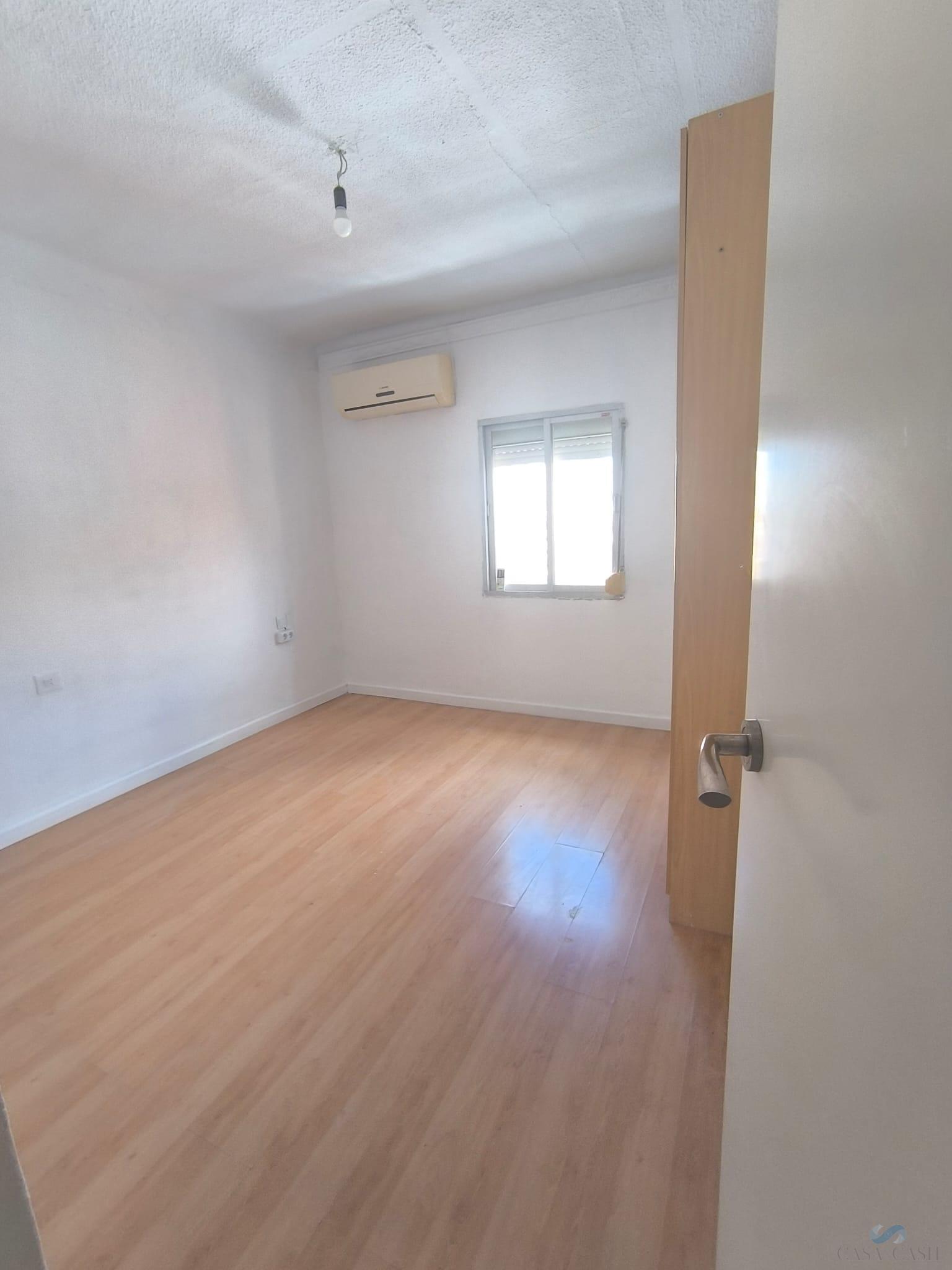 Venta de piso en Granada