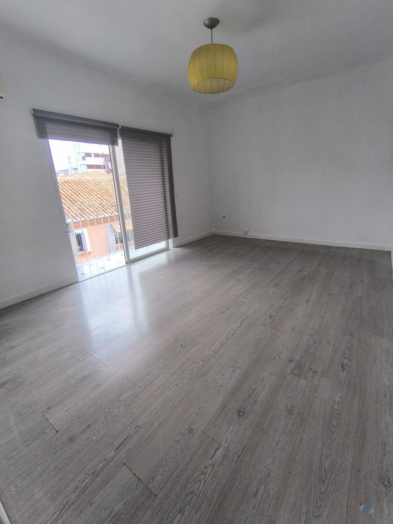 Venta de piso en Granada
