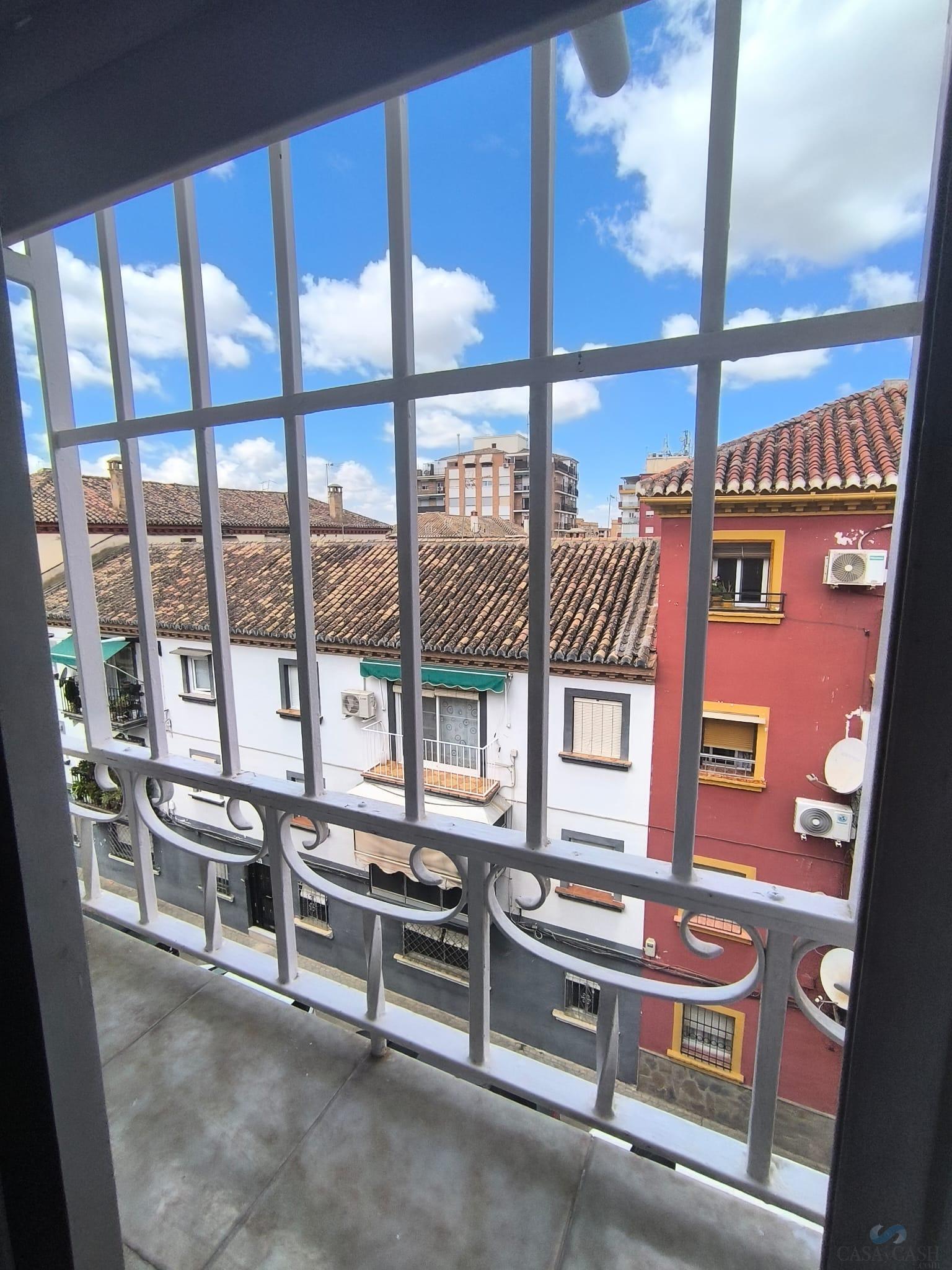 Venta de piso en Granada
