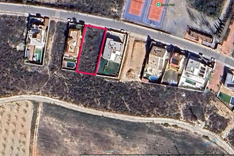 Venta de terreno en Dílar