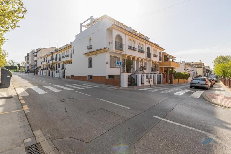 Venta de casa en Maracena