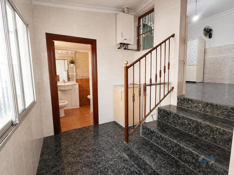 Venta de casa en Láchar
