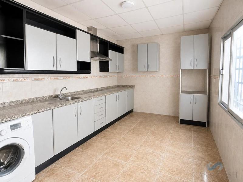 Venta de casa en Láchar