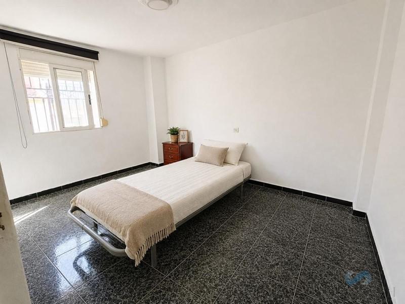 Venta de casa en Láchar