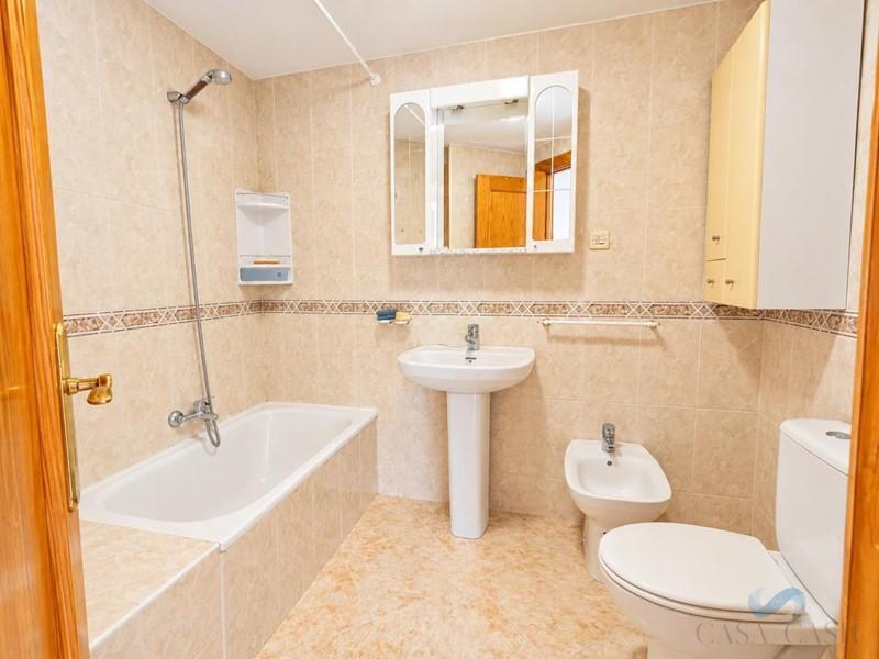 Venta de piso en Granada