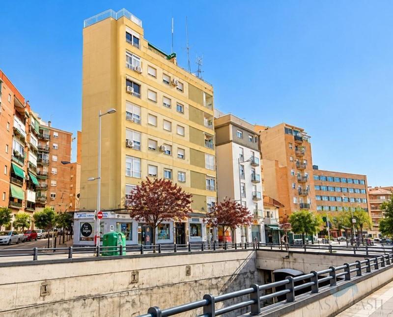 Venta de piso en Granada