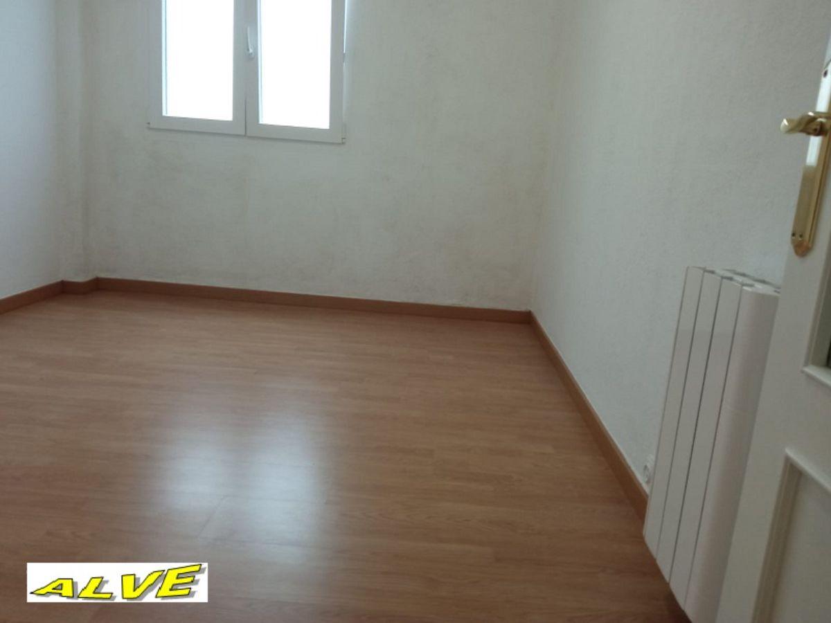 For rent of flat in Santander