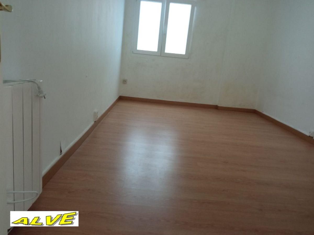 For rent of flat in Santander