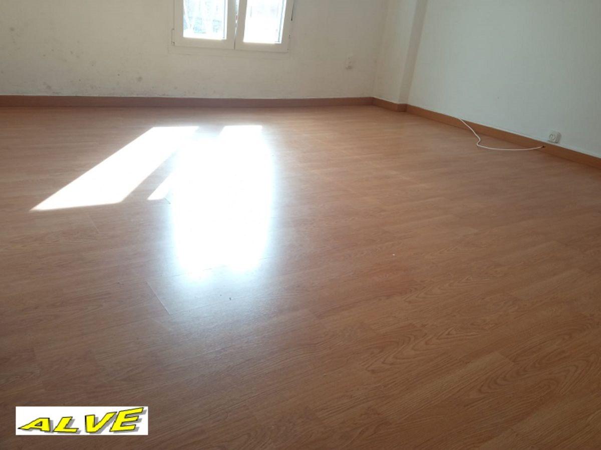 For rent of flat in Santander