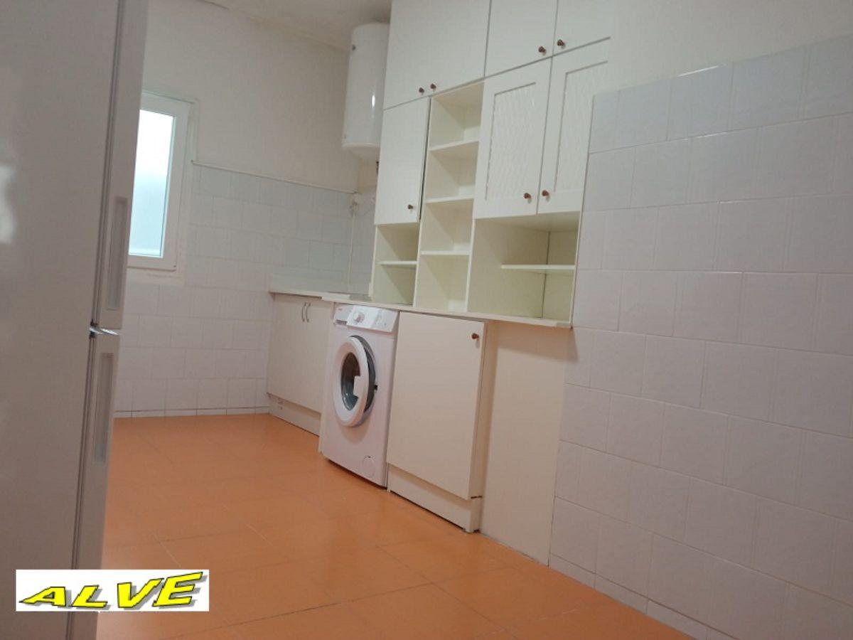 For rent of flat in Santander