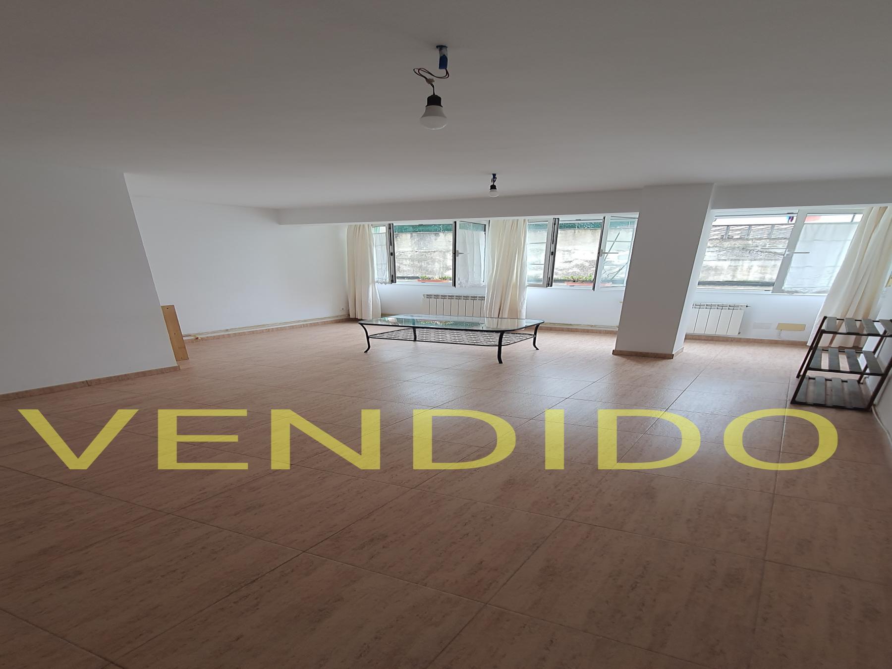 For sale of flat in Santander