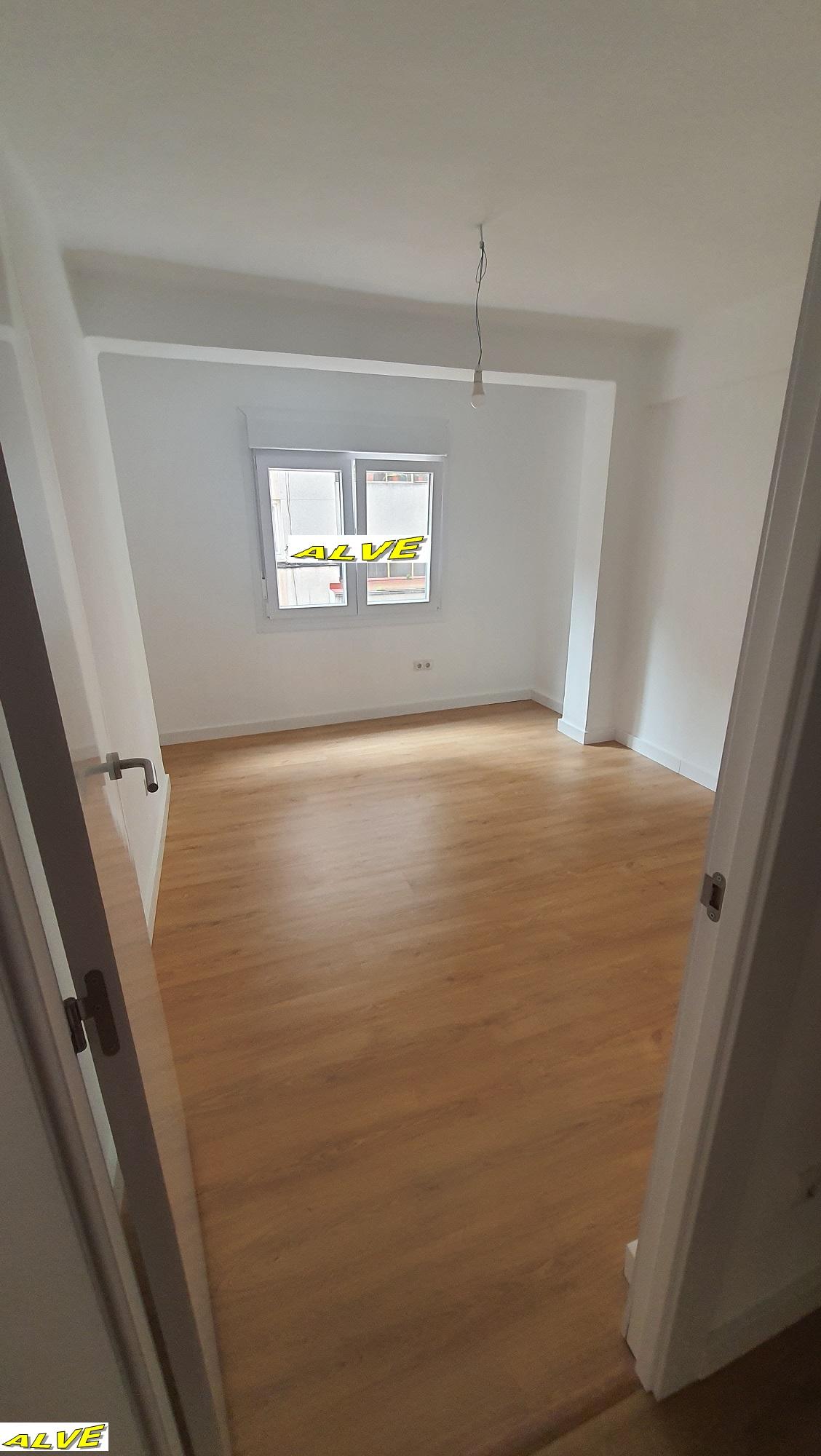 For sale of flat in Santander