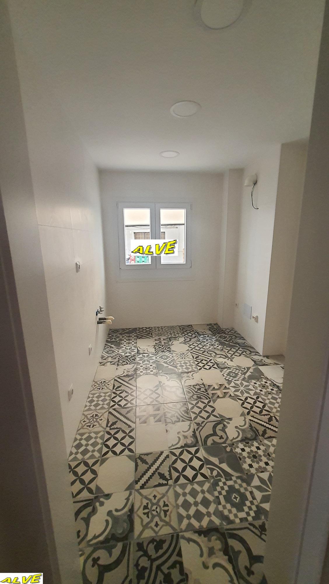 For sale of flat in Santander