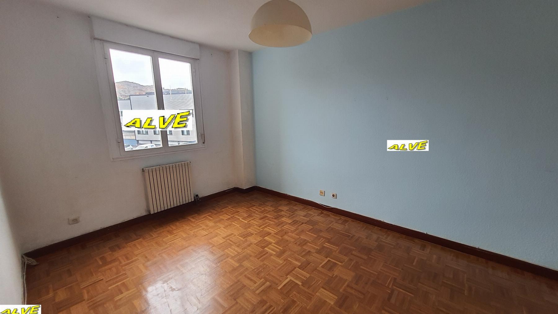 For sale of flat in Santander