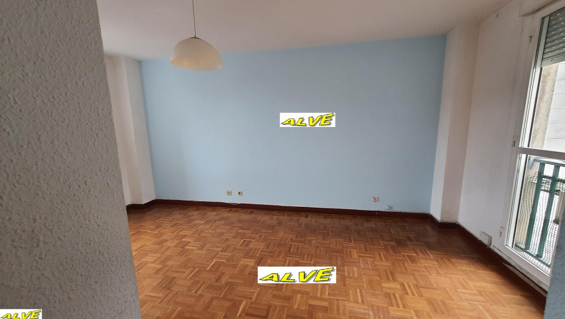For sale of flat in Santander