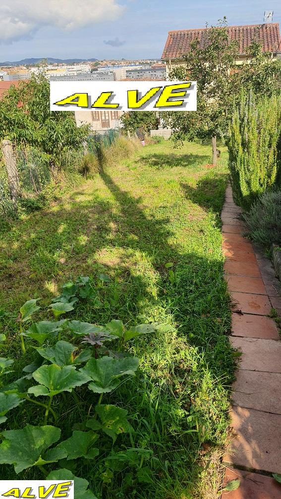 For sale of chalet in Camargo