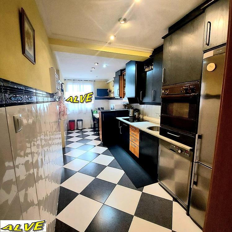 For sale of flat in Santander