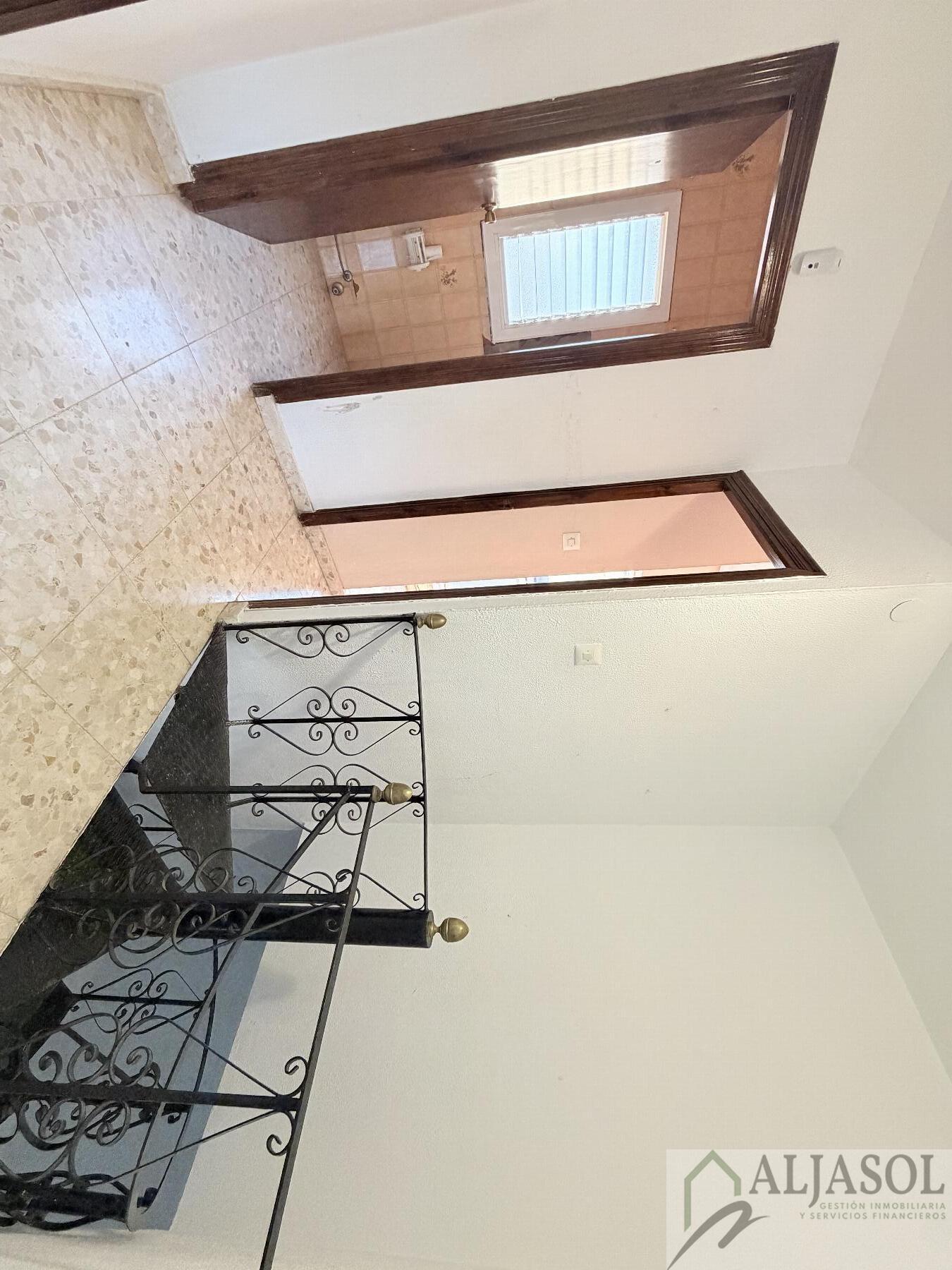 Venta de casa en Valencina de la Concepción