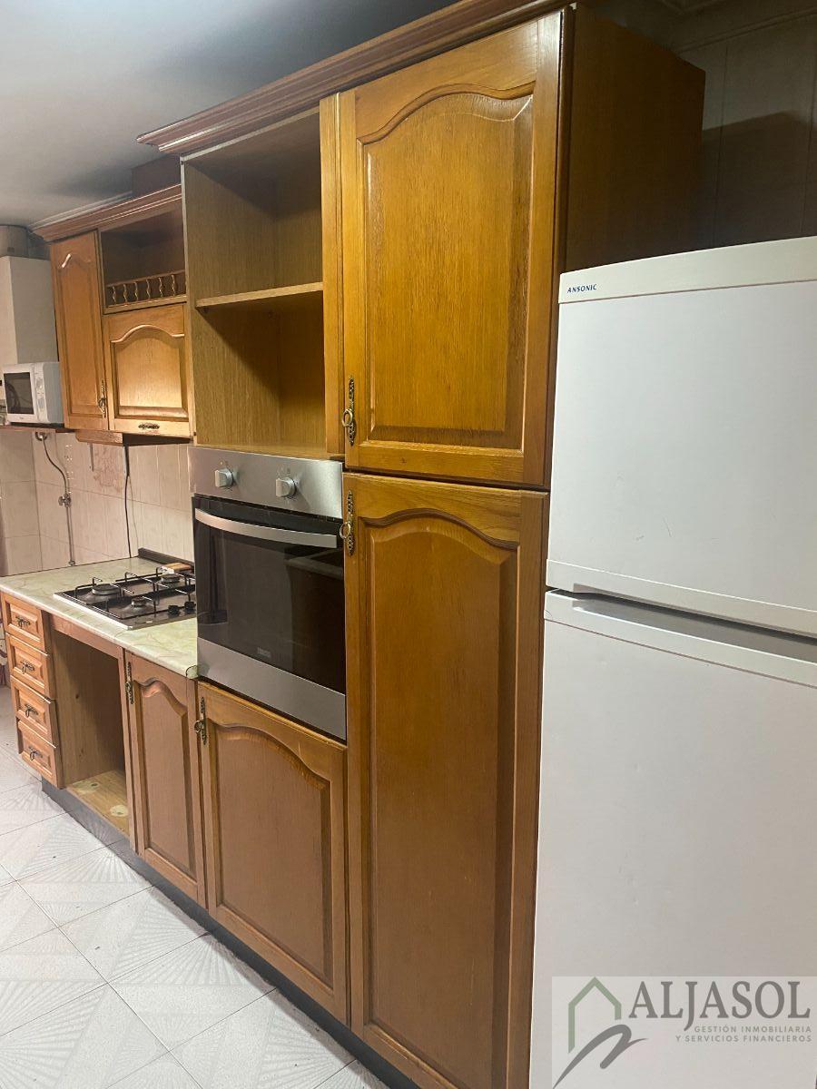 For sale of flat in Castilleja de la Cuesta