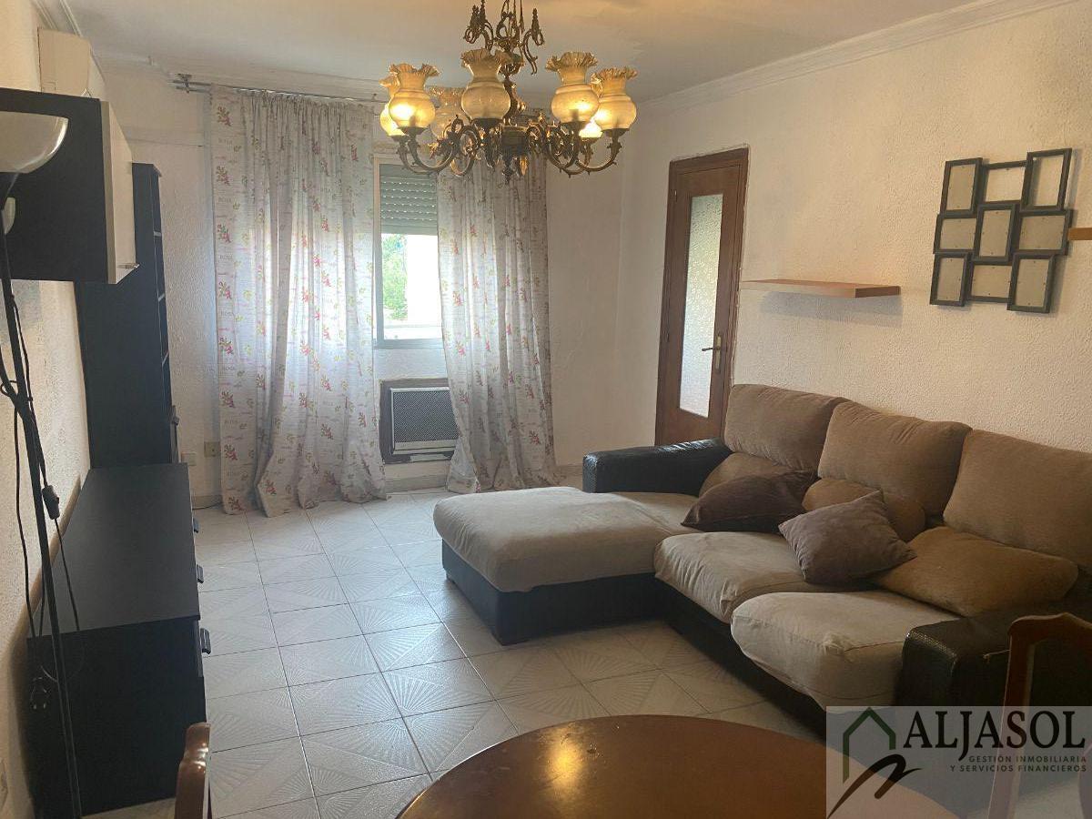 For sale of flat in Castilleja de la Cuesta