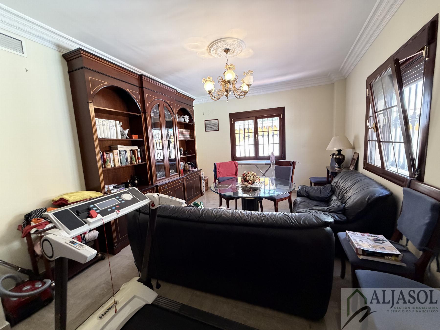 Venta de chalet en Bormujos