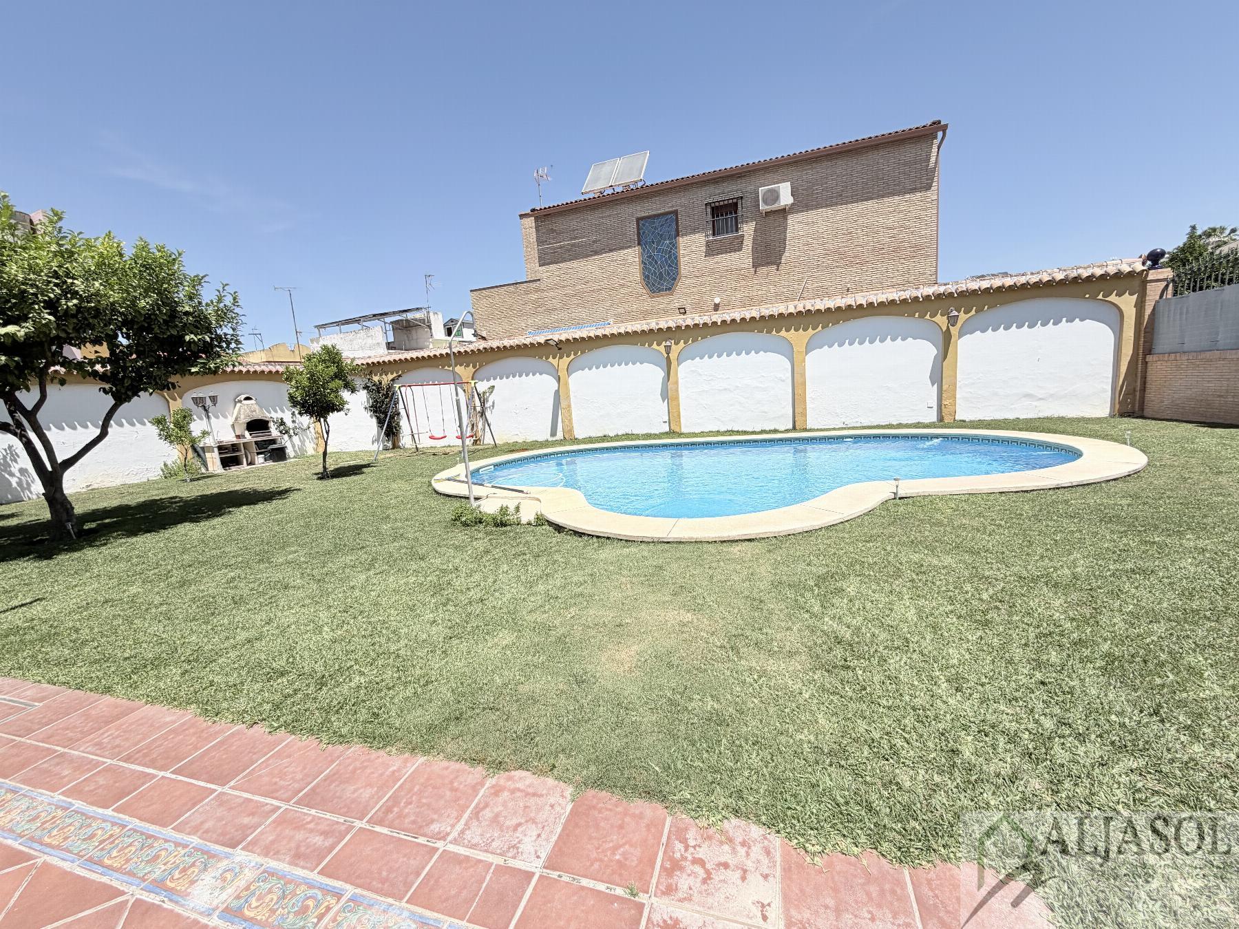 Venta de chalet en Bormujos