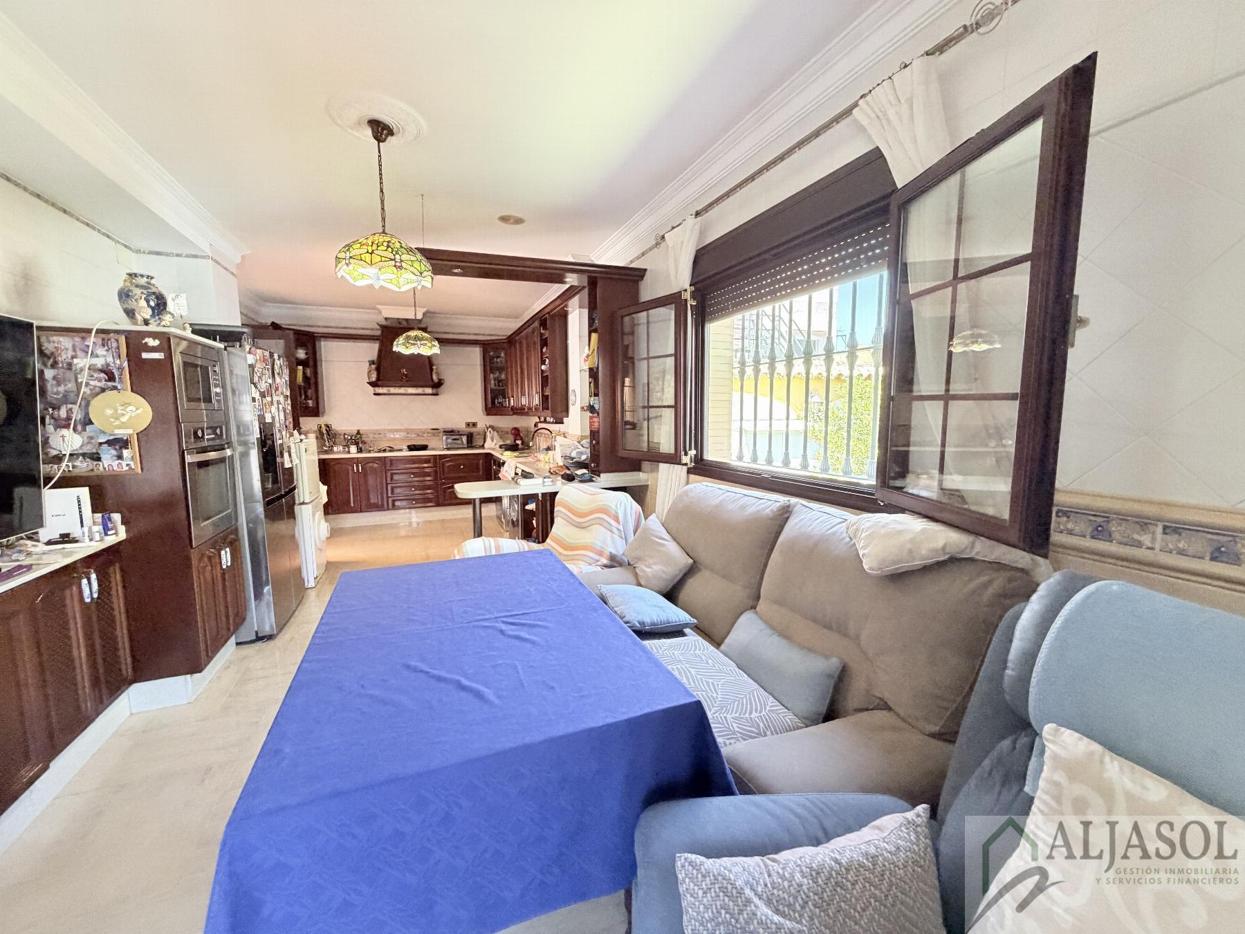 Venta de chalet en Bormujos
