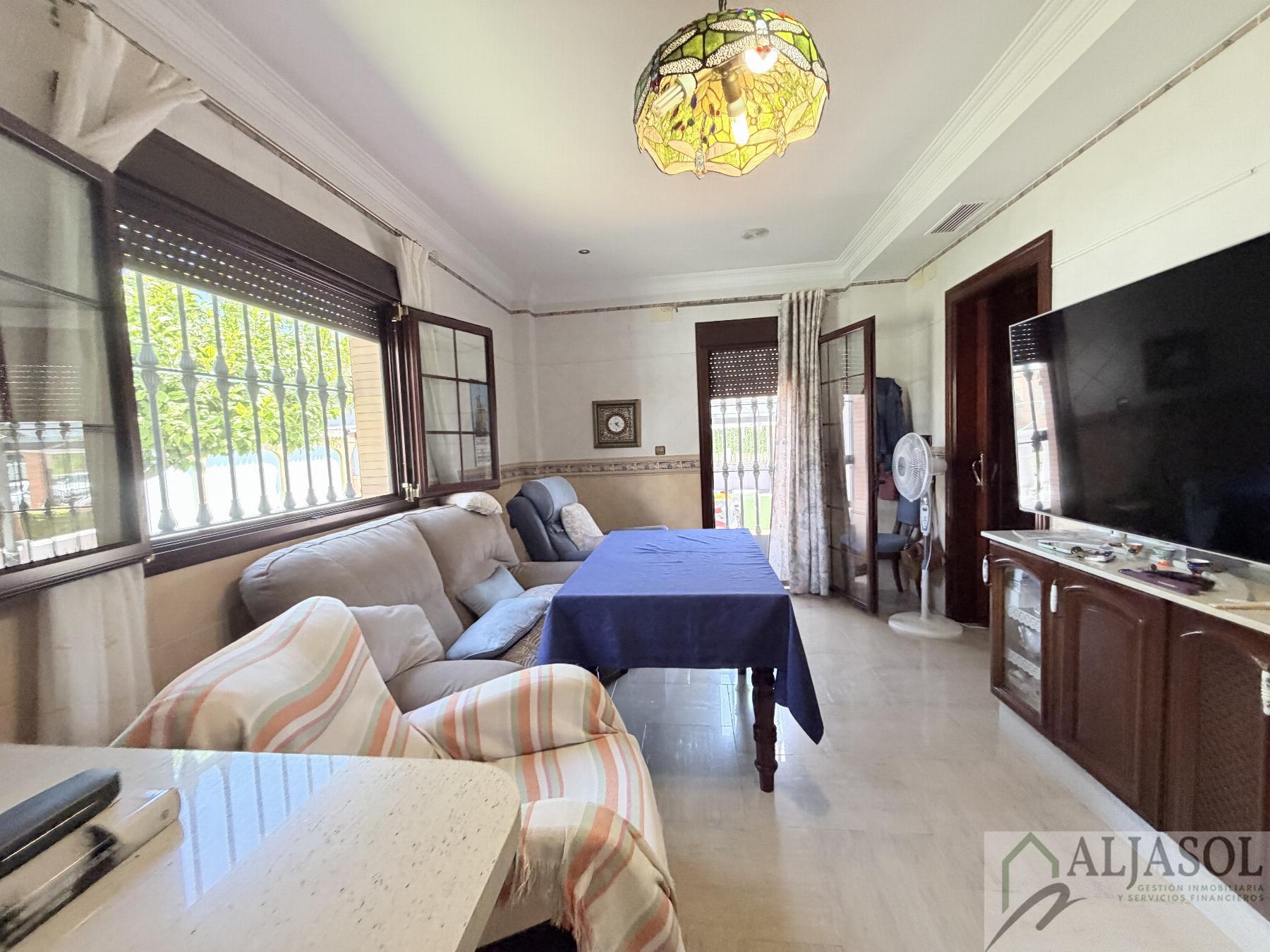 Venta de chalet en Bormujos