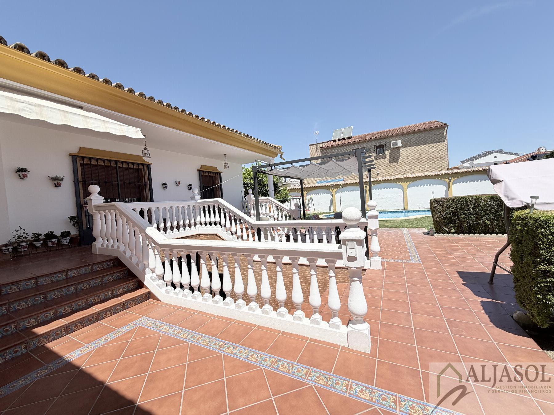 Venta de chalet en Bormujos