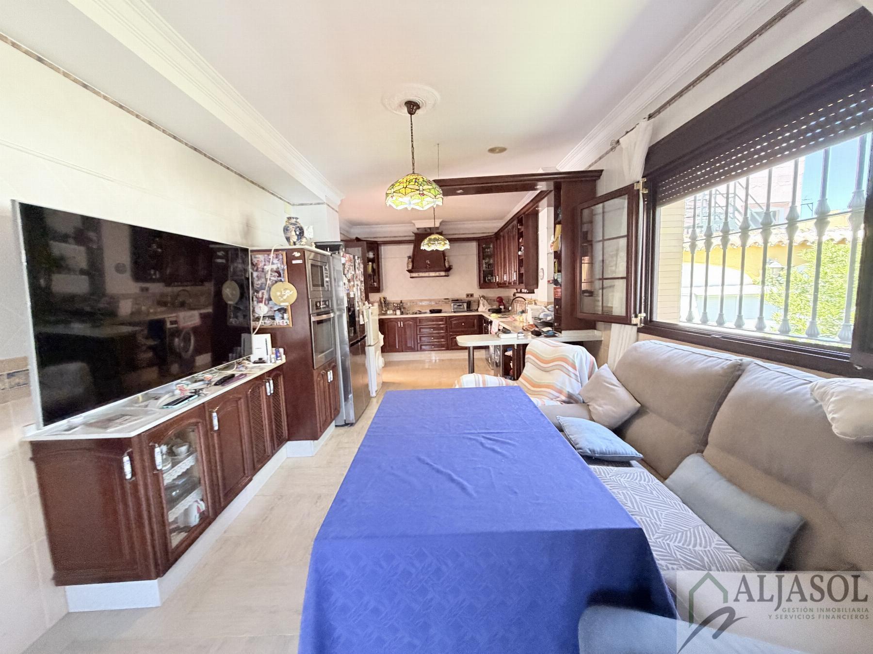 Venta de chalet en Bormujos