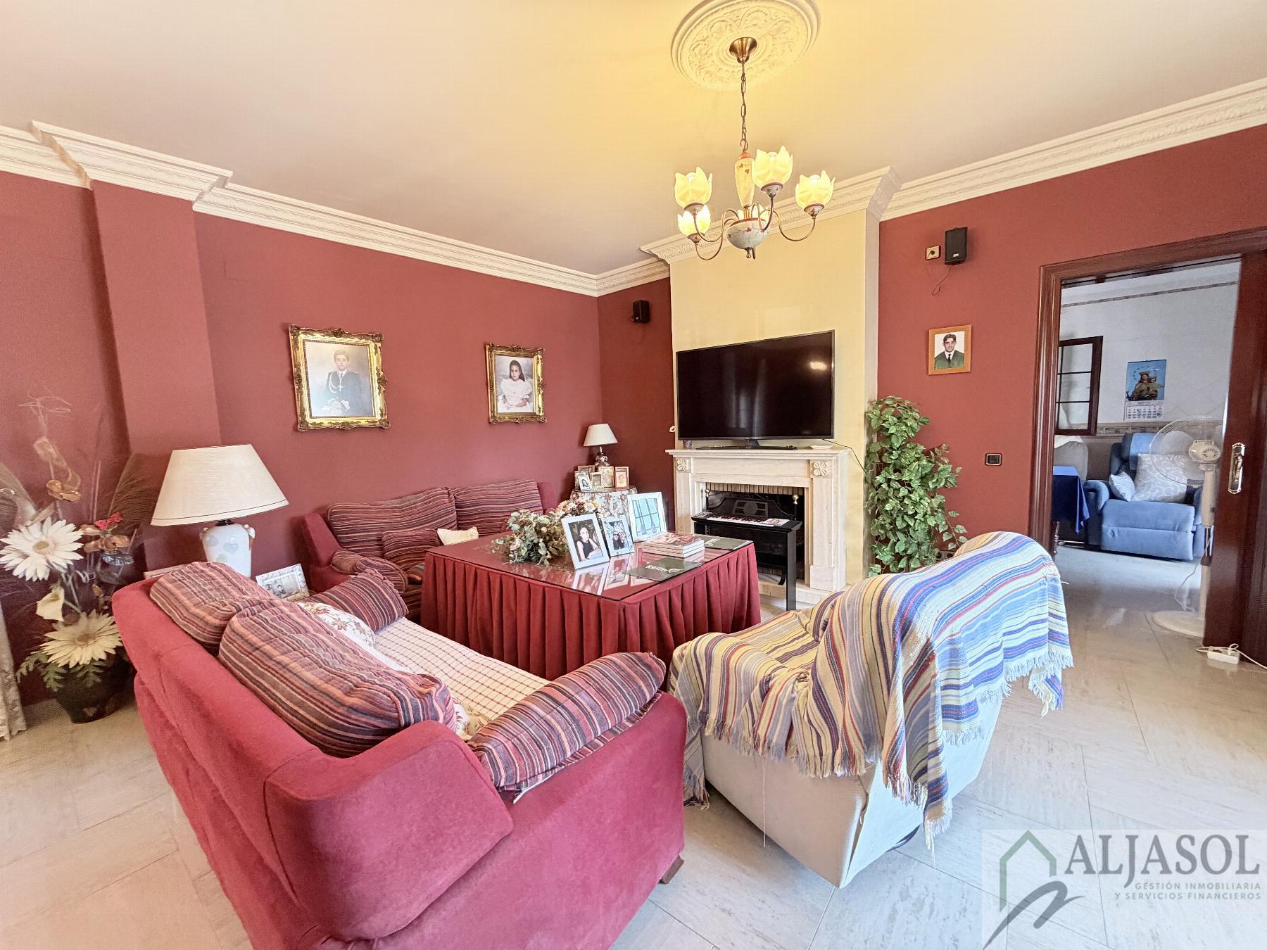 Venta de chalet en Bormujos