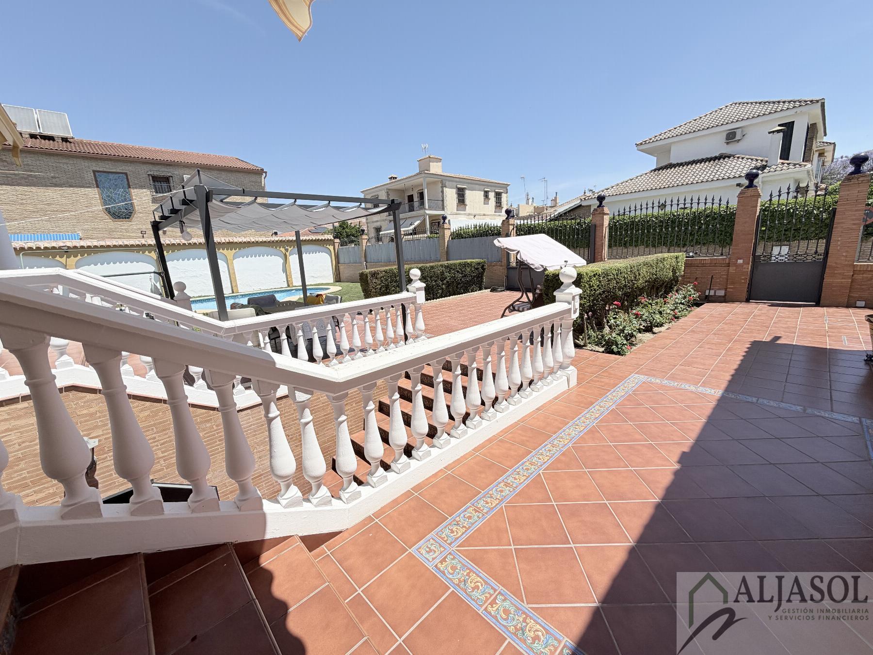 Venta de chalet en Bormujos