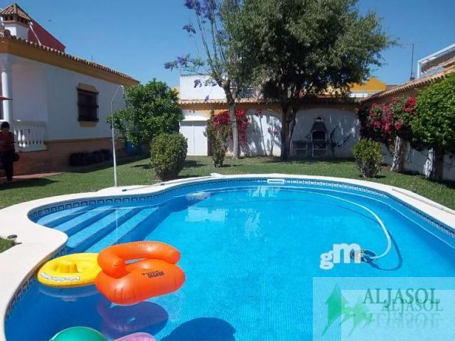 Venta de chalet en Bormujos