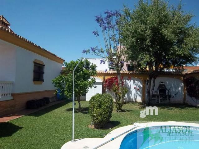 Venta de chalet en Bormujos