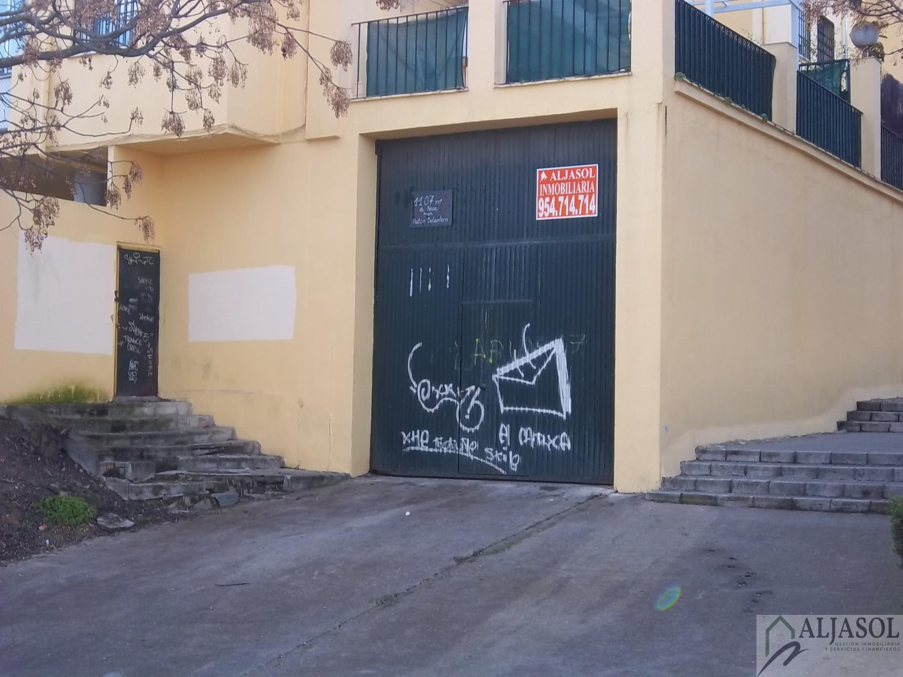 Venta de nave industrial en Tomares