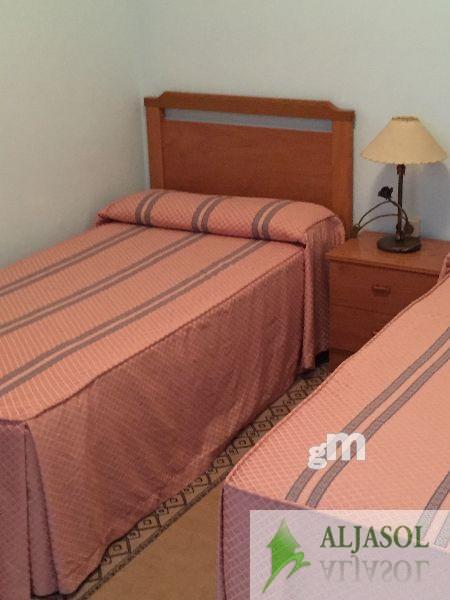 For sale of hotel in Hinojos