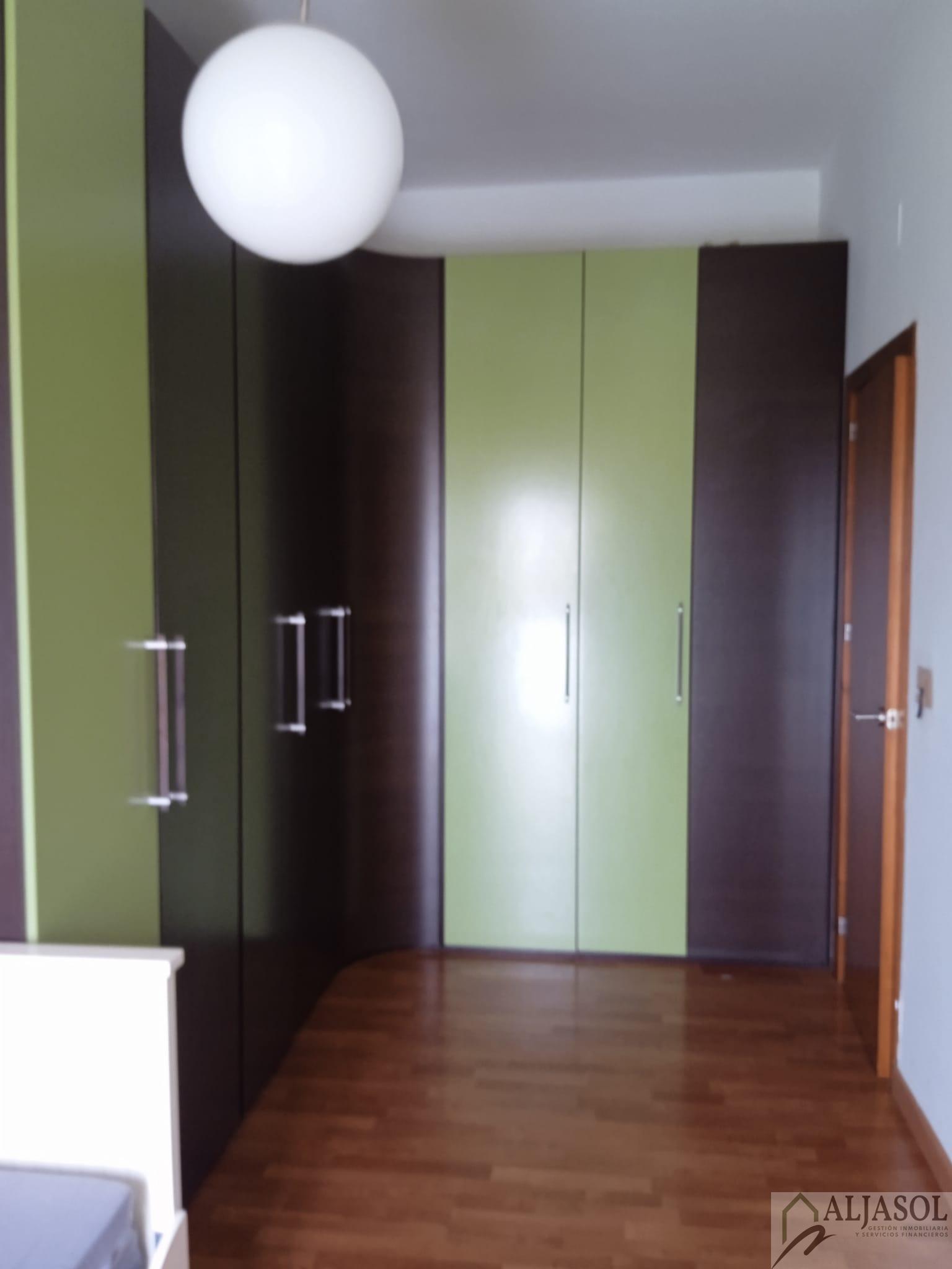 For rent of flat in Bormujos