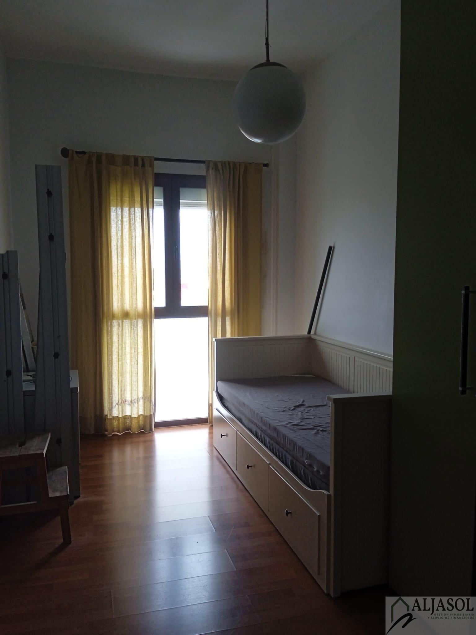 For rent of flat in Bormujos