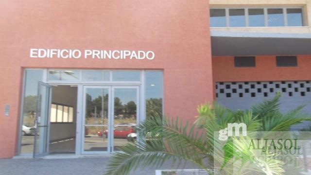 For sale of garage in Bormujos