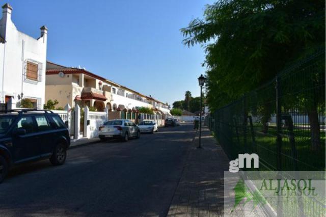 For sale of garage in Gines