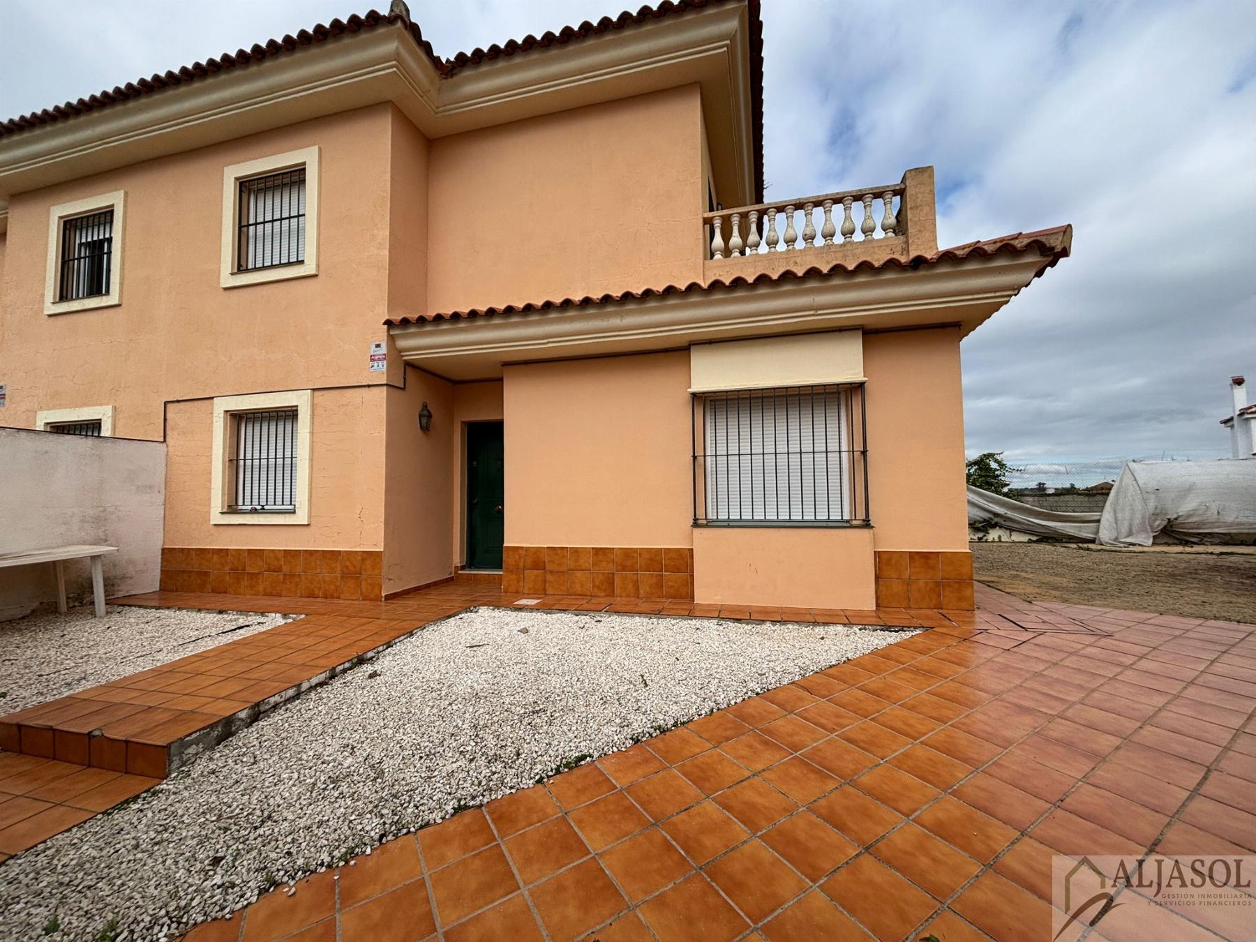 For rent of house in Bollullos de la Mitación
