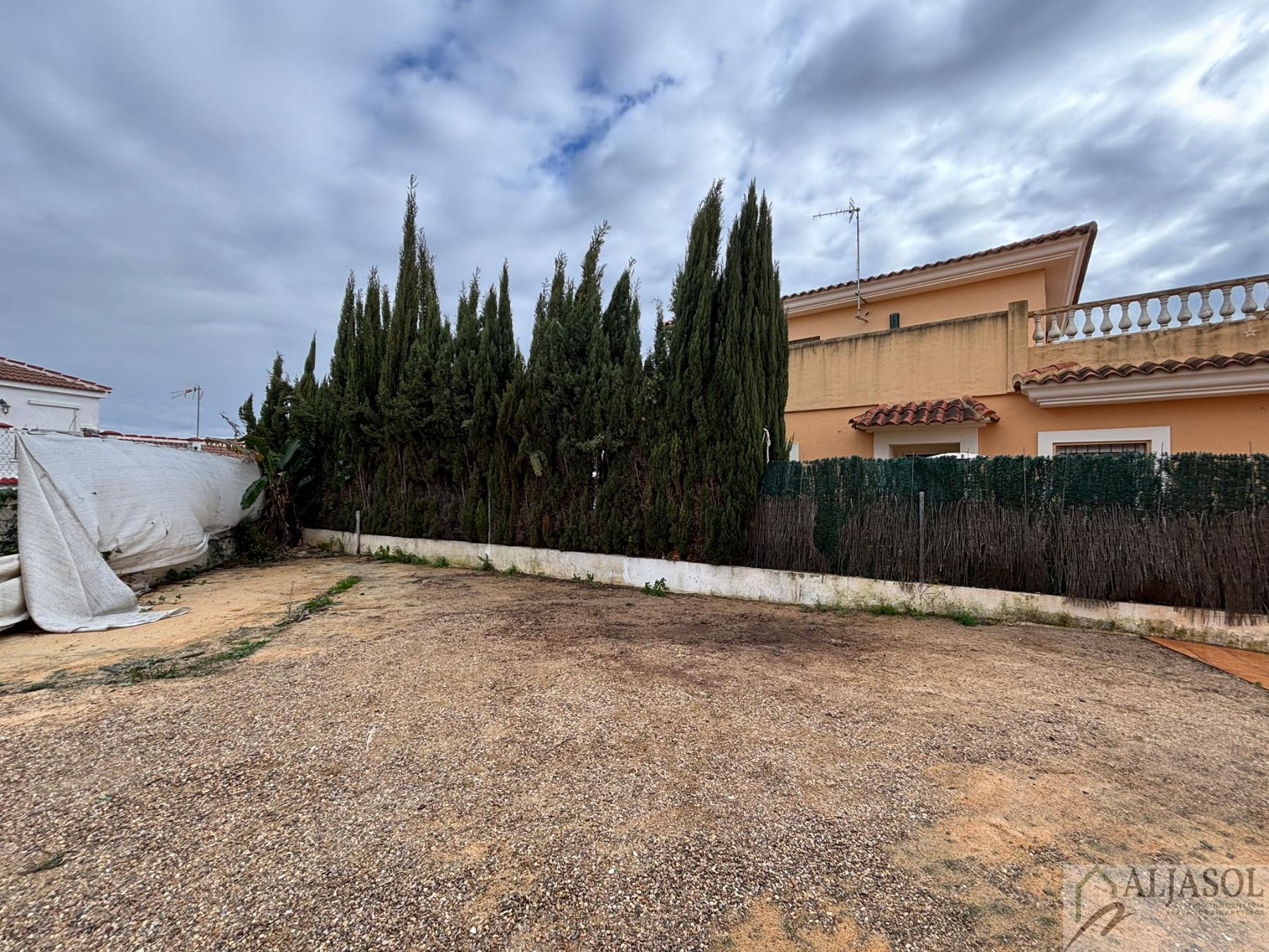 For rent of house in Bollullos de la Mitación
