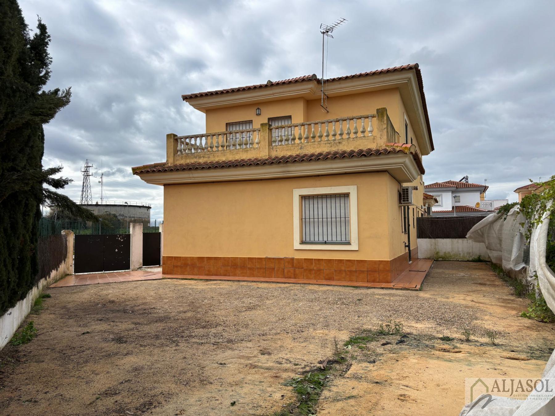 For rent of house in Bollullos de la Mitación