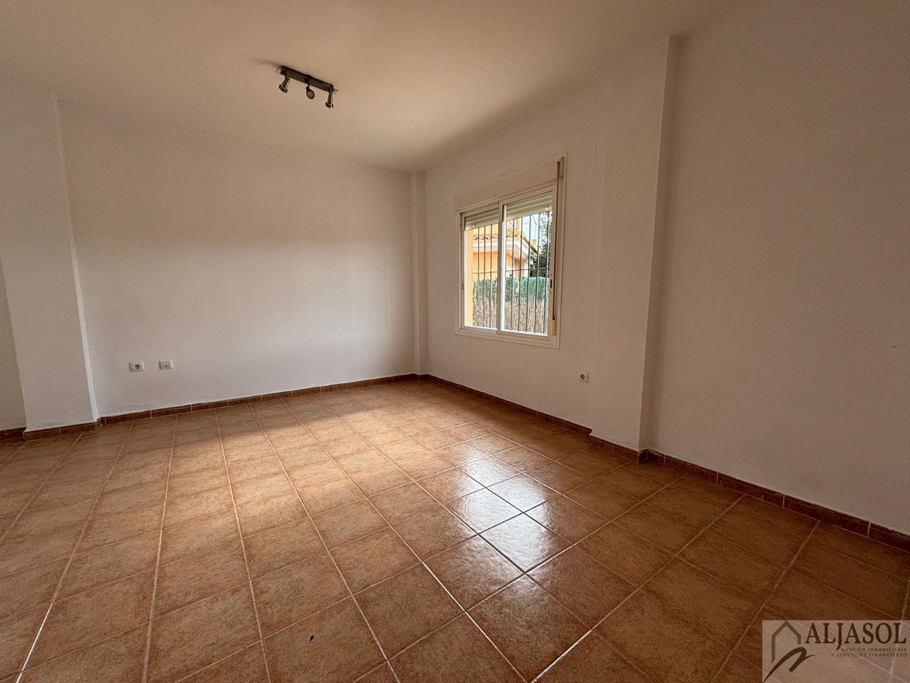 For rent of house in Bollullos de la Mitación