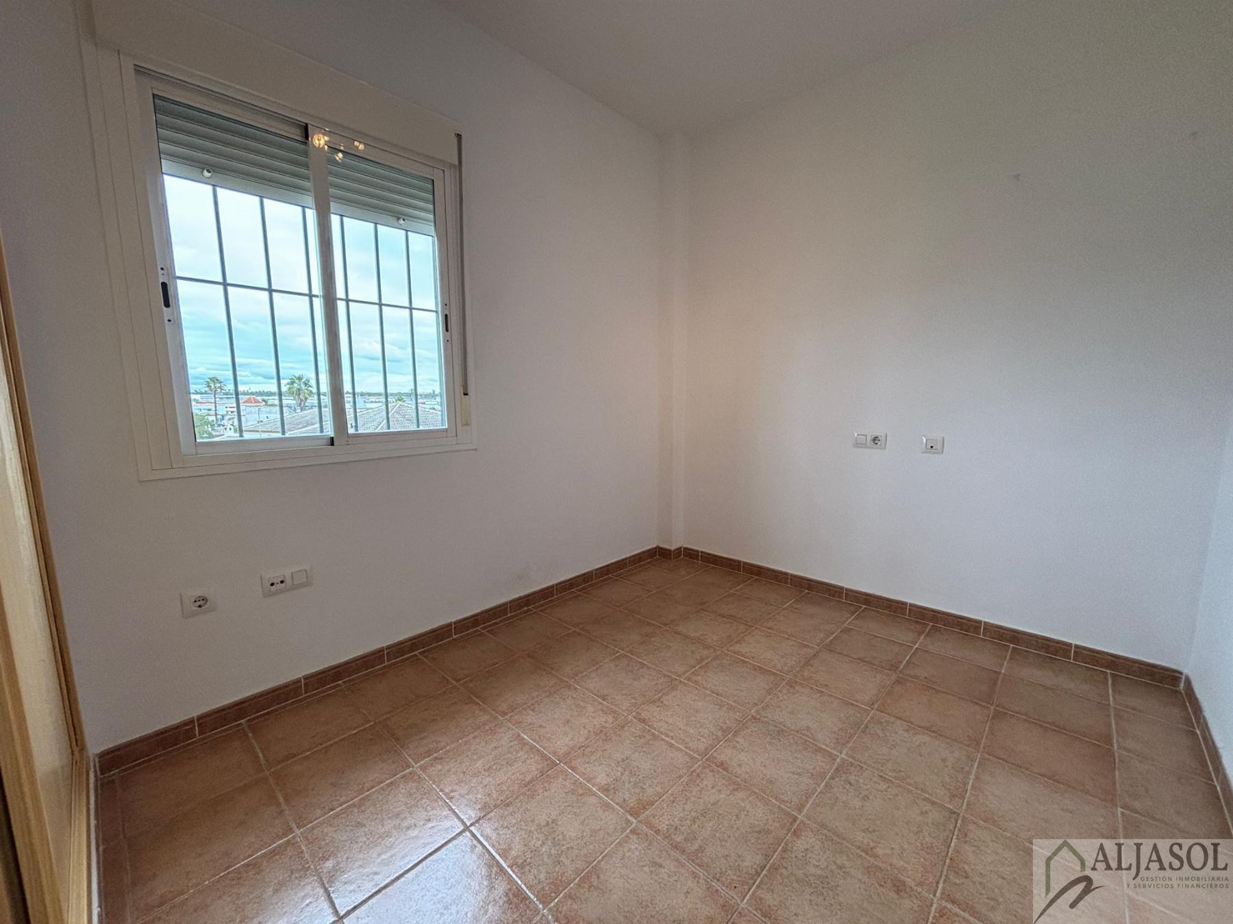 For rent of house in Bollullos de la Mitación