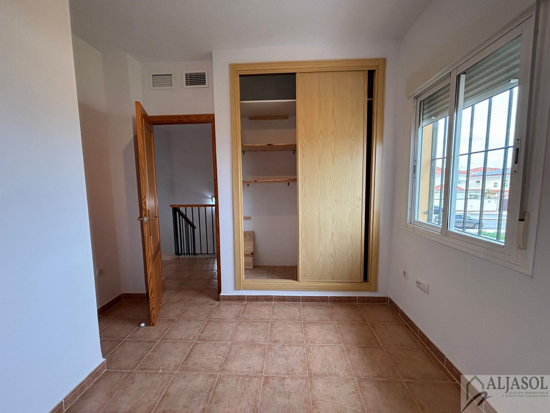 For rent of house in Bollullos de la Mitación