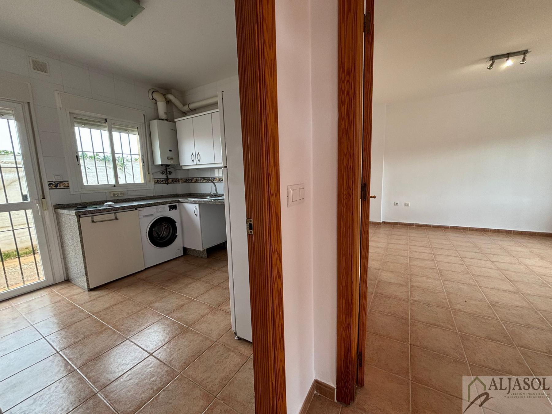 For rent of house in Bollullos de la Mitación