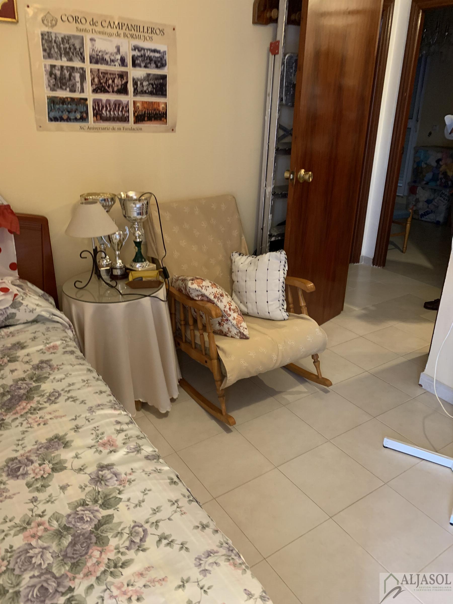 For sale of house in Bormujos