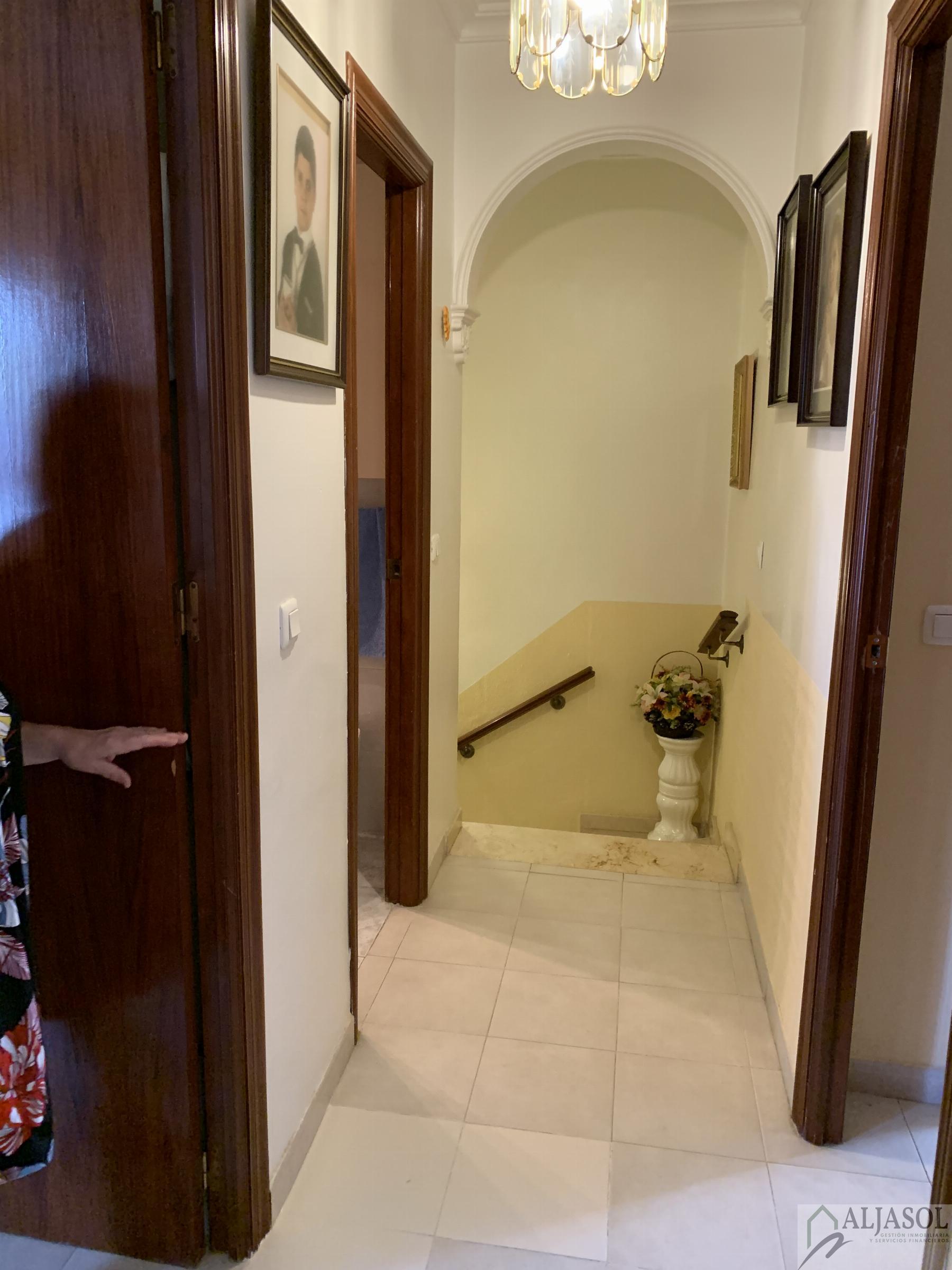 For sale of house in Bormujos