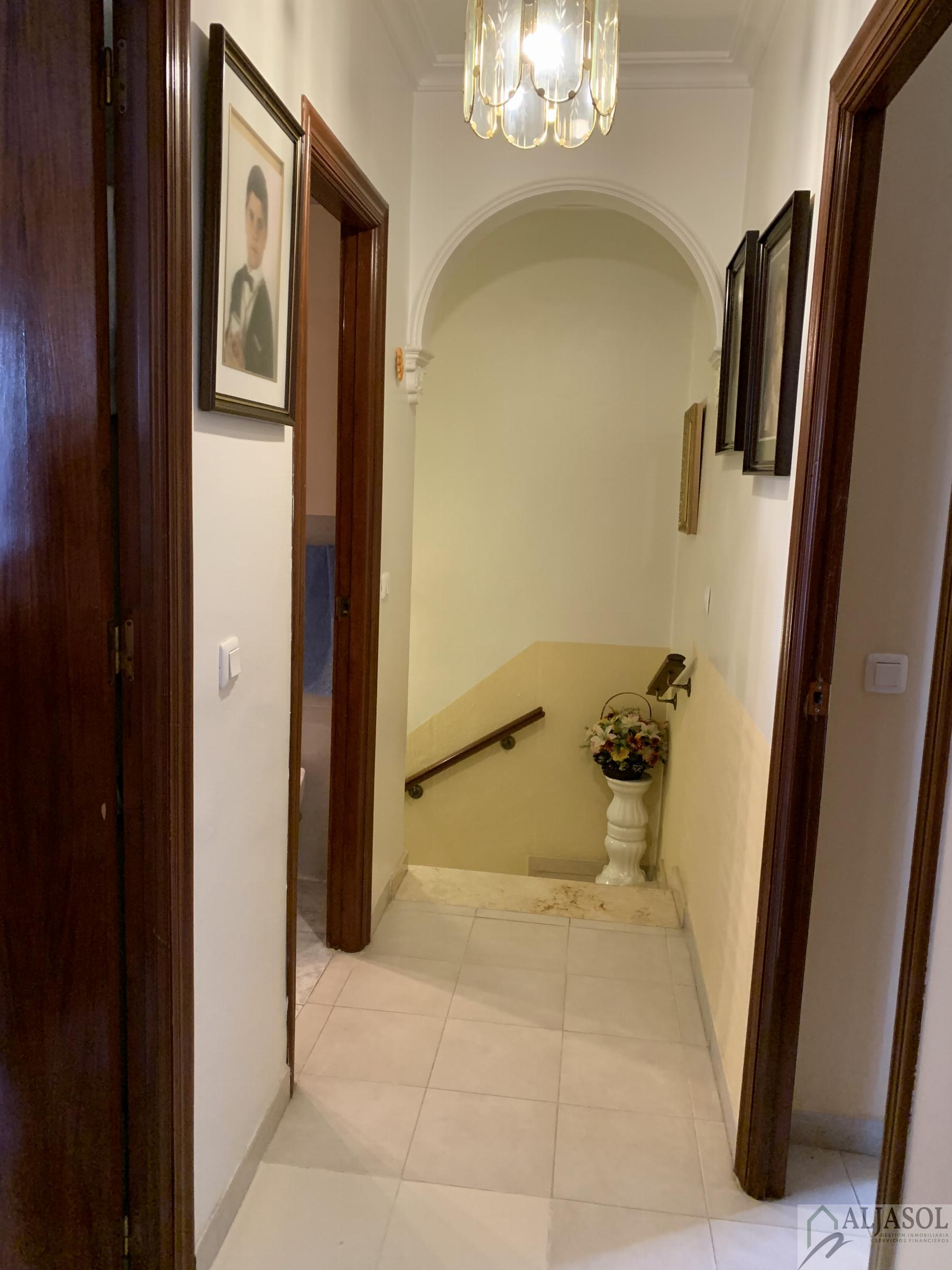 For sale of house in Bormujos